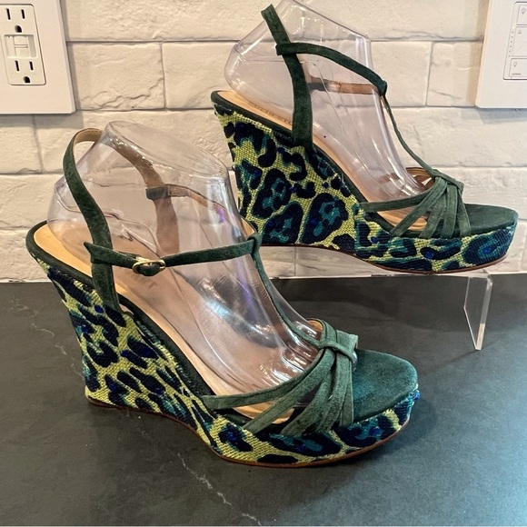 Colin Stuart sz 11 green suede leopard print platform wedge sandals - Picture 4 of 16